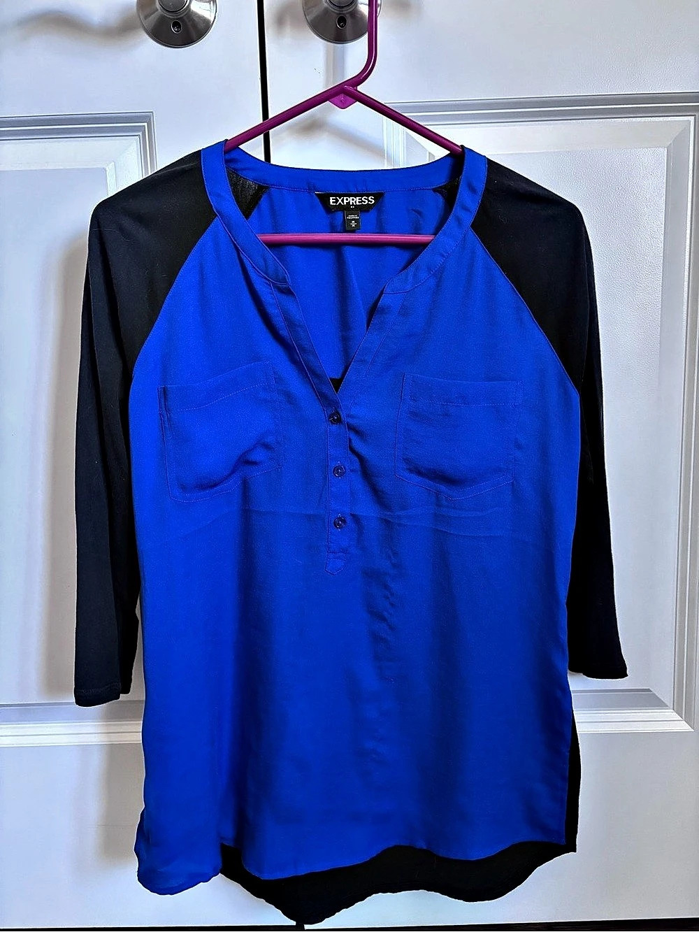 Express Color Block Top in Blue & Black Size Medium